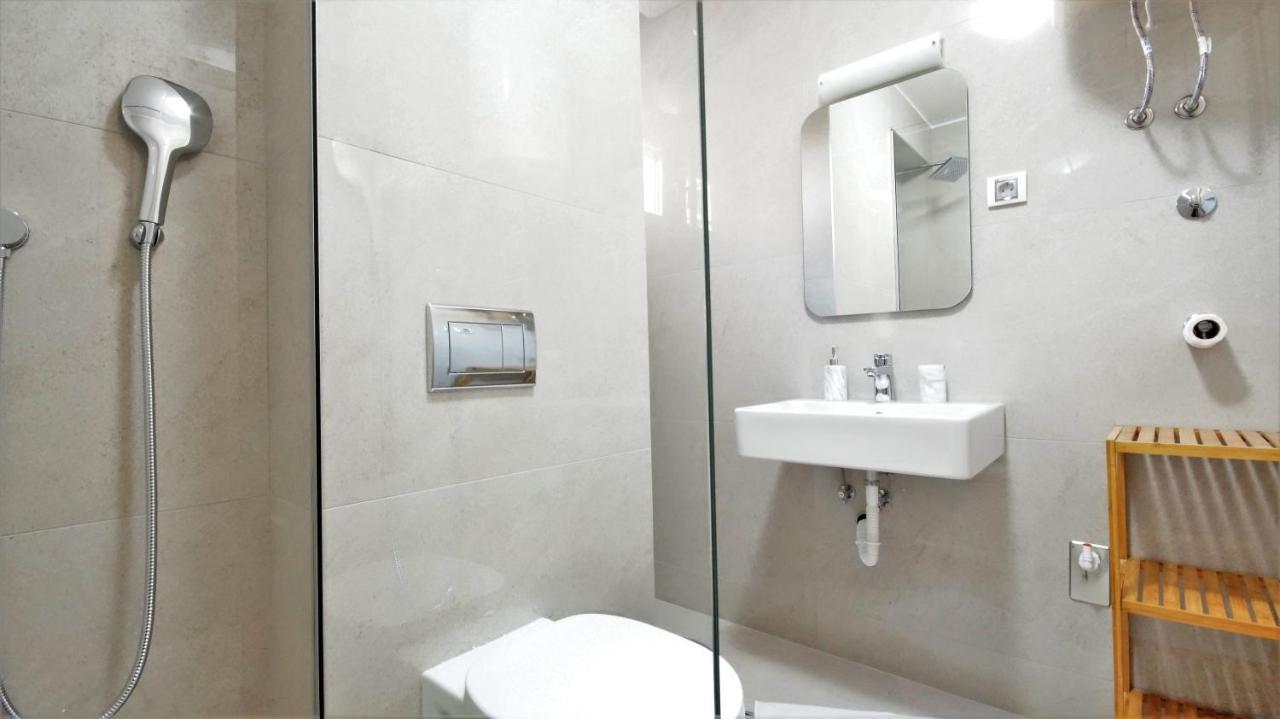 Kala Rooms & Suites بودفا المظهر الخارجي الصورة