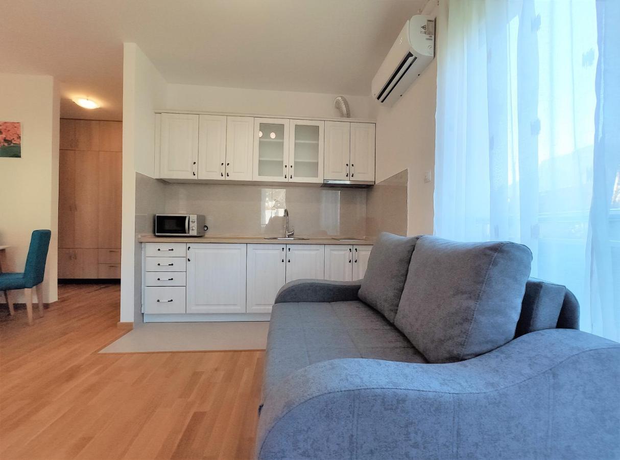 Kala Rooms & Suites بودفا المظهر الخارجي الصورة