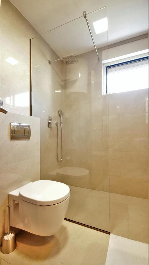 Kala Rooms & Suites بودفا المظهر الخارجي الصورة