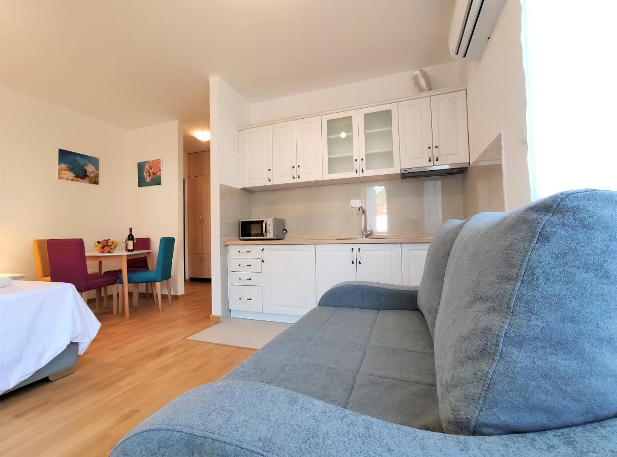 Kala Rooms & Suites بودفا المظهر الخارجي الصورة